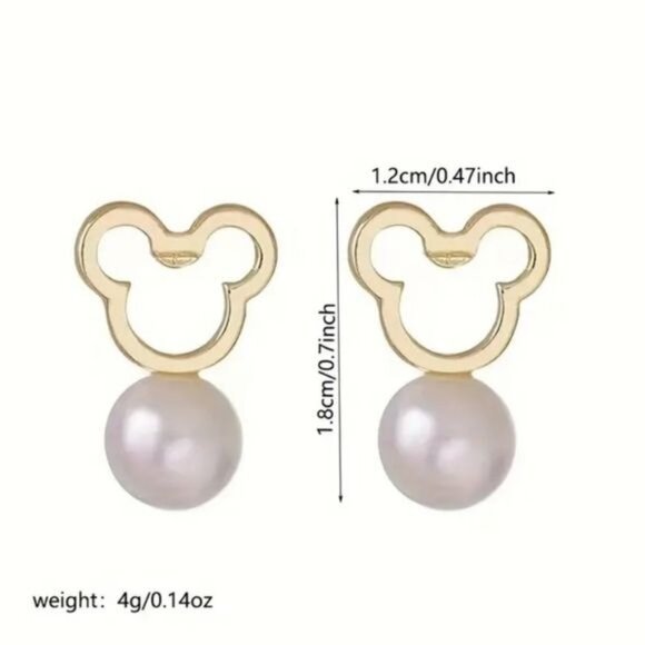 Mickey Mouse Elegant stud earrings design with exquisite hollow - Picture 5 of 8